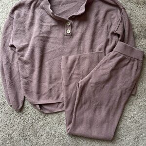 Amazon 2 piece dusty purple sweat set